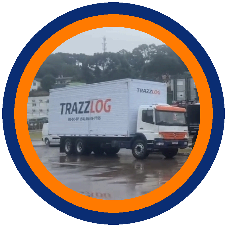 Caminhão TRAZZLOG em operação